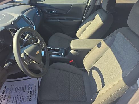 Used 2024 Chevrolet Equinox LT image 6