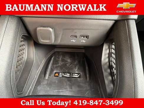 Used 2026 Chevrolet TrailBlazer LT w/ Convenience Package FWD image 37