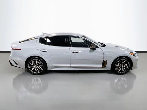 Certified 2022 Kia Stinger GT-Line image 8