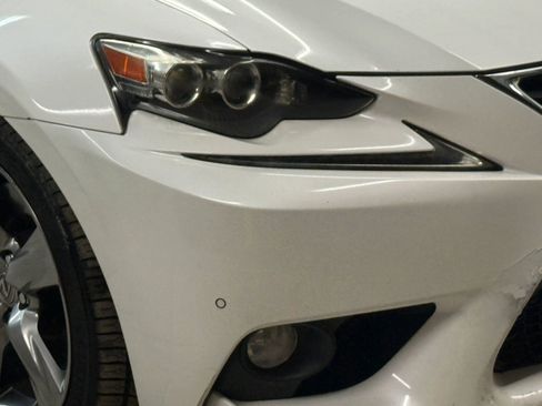 Used 2014 Lexus IS 350 w/ Navigation Package RWD image 6