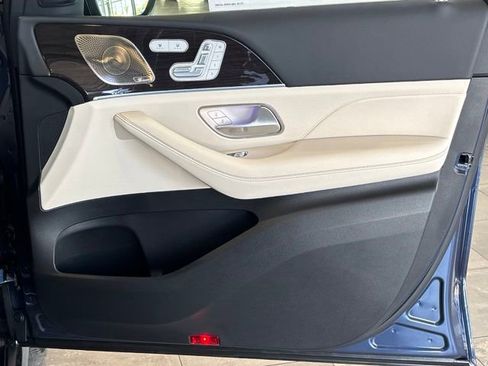 New 2026 Mercedes-Benz GLS 450 4MATIC image 30