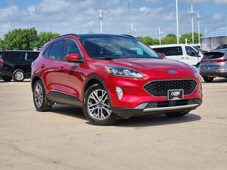 Used 2020 Ford Escape SEL video 2
