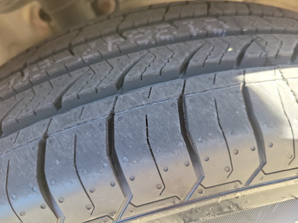 Used 2015 Honda CR-V LX image 33