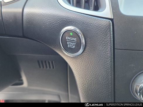 Used 2018 Ford Edge SEL w/ Equipment Group 201A image 20