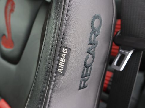 Used 2013 Ford Mustang Shelby GT500 RWD image 42