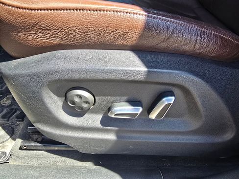 Used 2016 Audi Q5 3.0T Premium Plus w/ Technology Package image 16