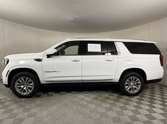 Used 2026 GMC Yukon XL Denali w/ Sun & Power Step Package AWD/4WD video 3