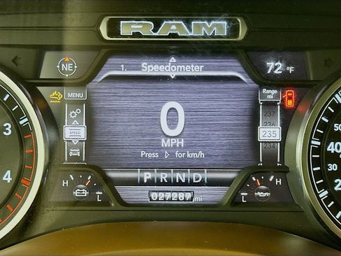 Used 2022 RAM 2500 Laramie image 15