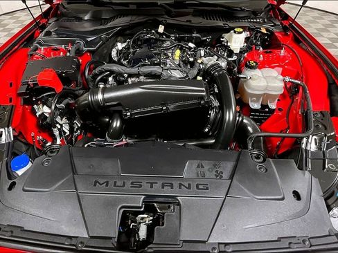 Used 2024 Ford Mustang Coupe image 9