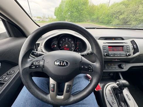 Used 2016 Kia Sportage LX AWD/4WD image 13