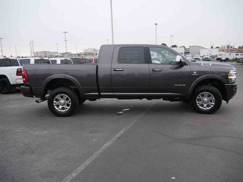 Certified 2022 RAM 2500 Laramie image 29