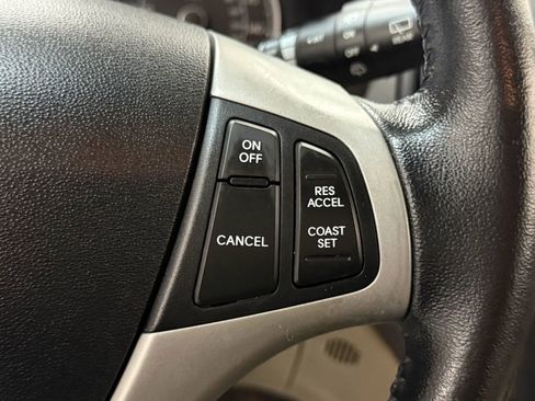 Used 2010 Hyundai Elantra SE image 27