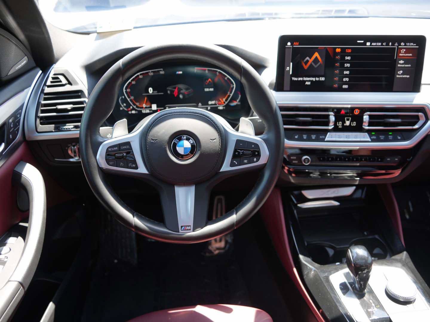 Used 2025 BMW X4 xDrive30i w/ M Sport Package AWD/4WD image 8
