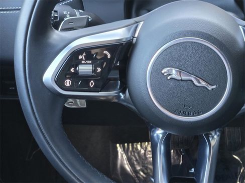 Used 2026 Jaguar F-PACE R-Dynamic S image 15