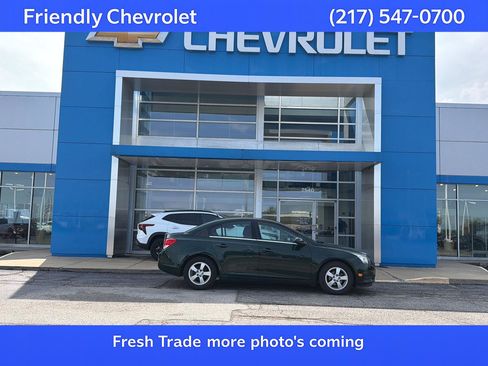 Used 2014 Chevrolet Cruze LT FWD image 1