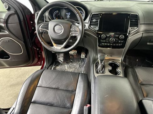 Used 2019 Jeep Grand Cherokee High Altitude RWD image 17