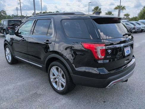 Used 2016 Ford Explorer XLT w/ Equipment Group 202A FWD image 6