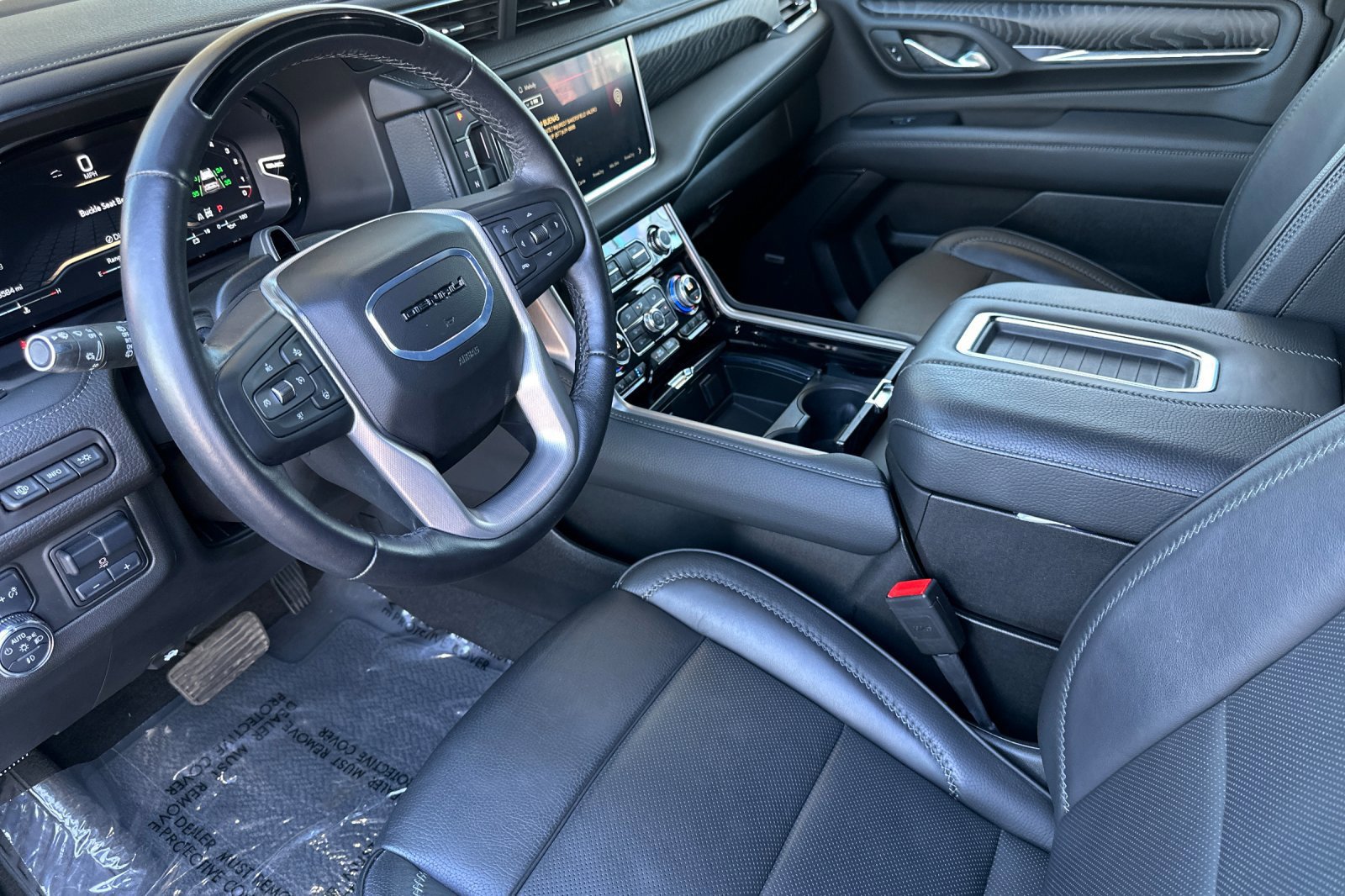 Certified 2024 GMC Yukon Denali w/ Advanced Technology Package AWD/4WD image 10