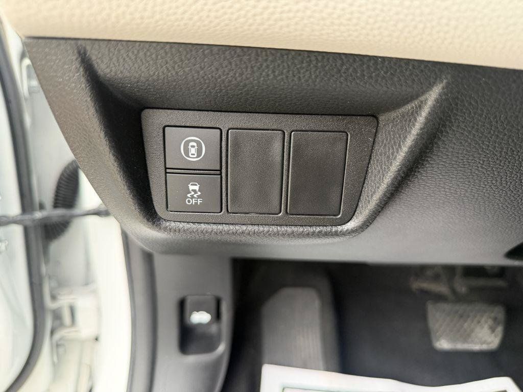 Used 2021 Honda Accord LX image 12