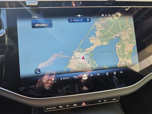 Certified 2025 Mercedes-Benz E 53 AMG e 4MATIC Sedan image 24