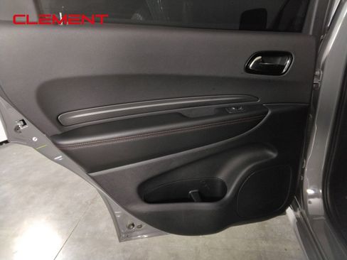 Used 2025 Dodge Durango GT AWD/4WD image 29