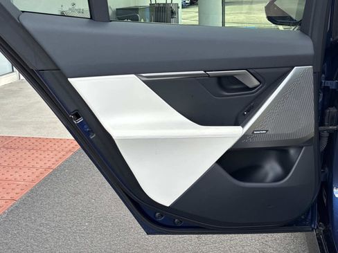 Certified 2025 BMW 530i w/ M Sport Package image 11