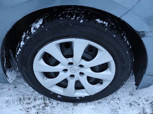 Used 2020 Toyota Corolla LE w/ Body Protection Package image 21