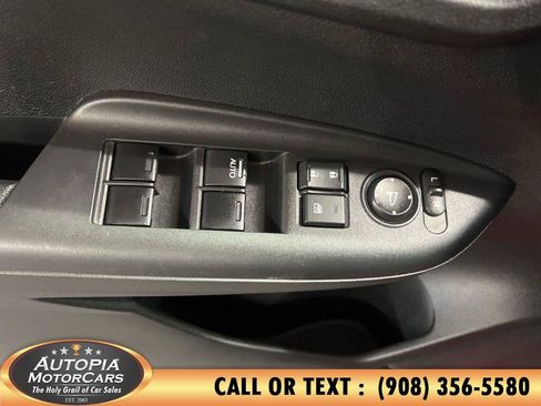 Used 2015 Honda Fit EX image 20