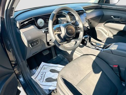 Used 2022 Hyundai Tucson SEL w/ Convenience Package image 9