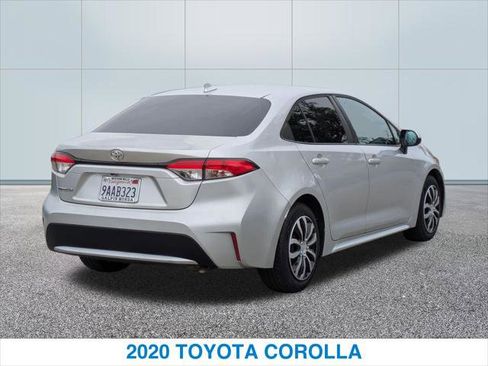 Used 2020 Toyota Corolla LE FWD image 7