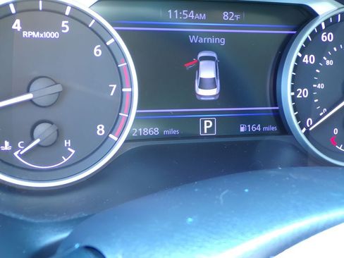 Used 2025 Nissan Sentra SV FWD image 21