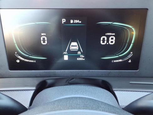 Used 2025 Kia Sportage LX image 22