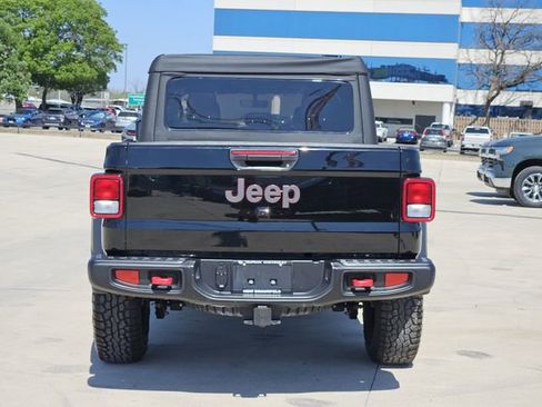 Used 2022 Jeep Gladiator Rubicon image 6