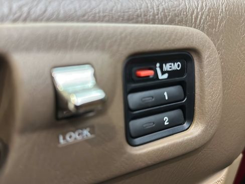 Used 2004 Acura MDX Touring AWD/4WD image 12