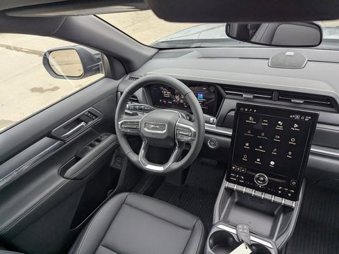 New 2026 GMC Terrain Elevation w/ Elevation Premium Package image 18