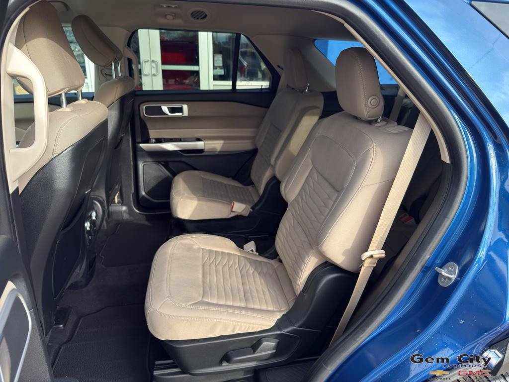 Used 2020 Ford Explorer XLT w/ Comfort Package AWD/4WD image 13