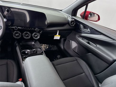New 2026 Chevrolet Blazer EV LT AWD/4WD image 16
