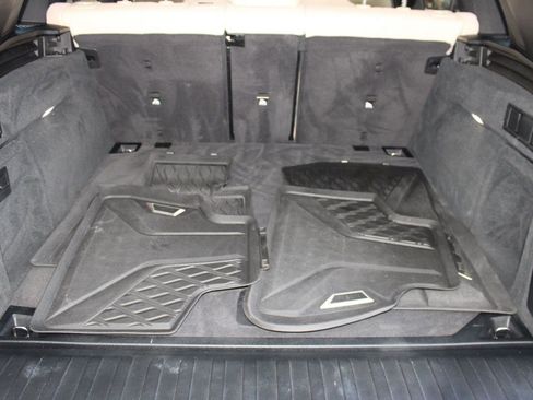 Used 2021 BMW X5 sDrive40i w/ Premium Package image 32