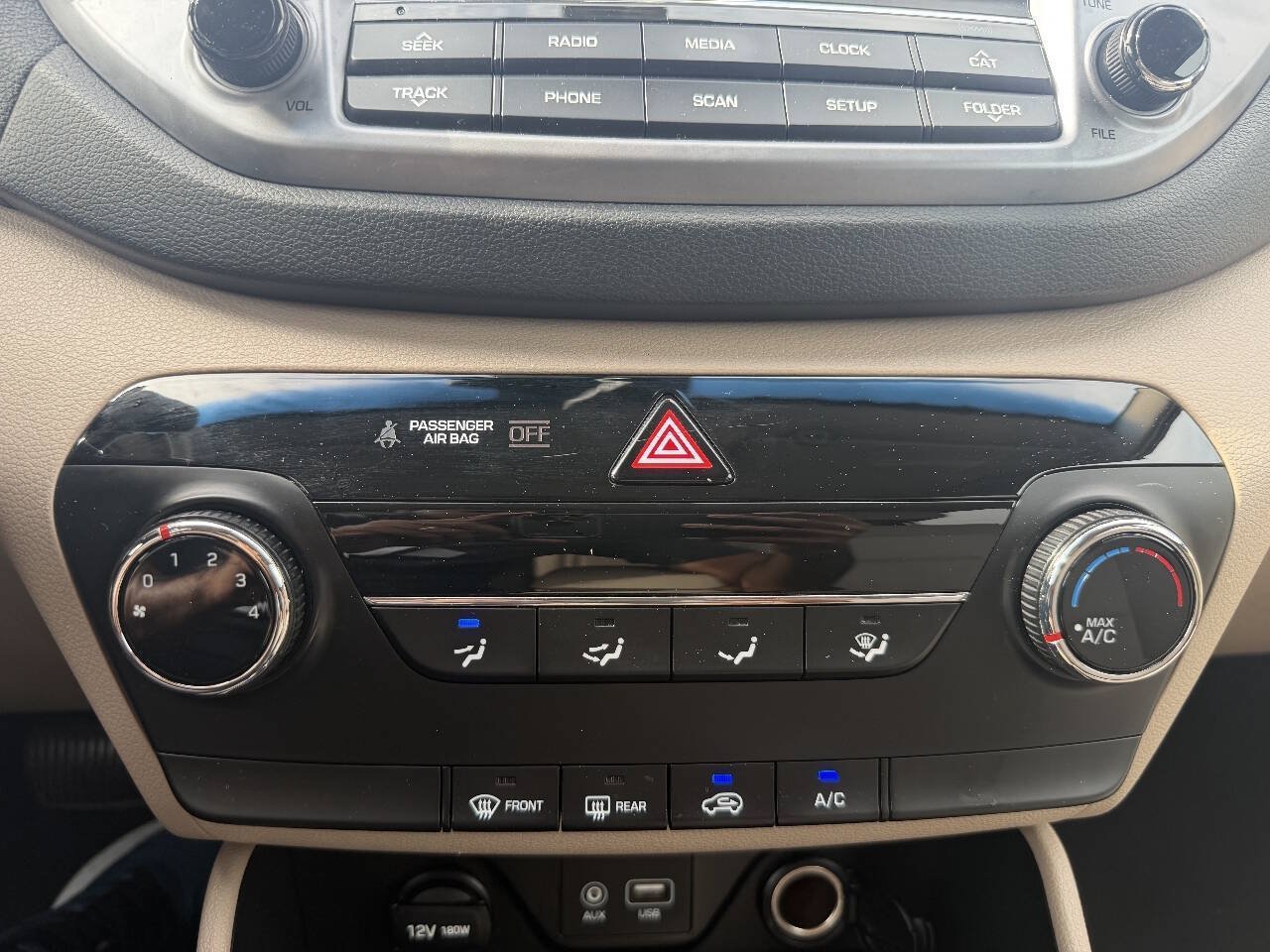 Used 2017 Hyundai Tucson SE w/ SE Popular Package 02 AWD/4WD image 17