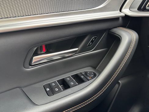 Used 2025 MAZDA CX-70 3.3 Turbo S w/ Premium Package image 36