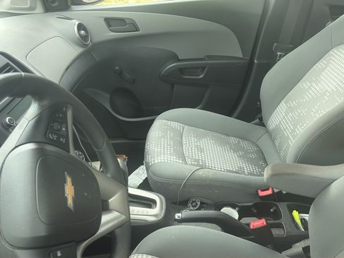 Used 2015 Chevrolet Sonic LS FWD image 15