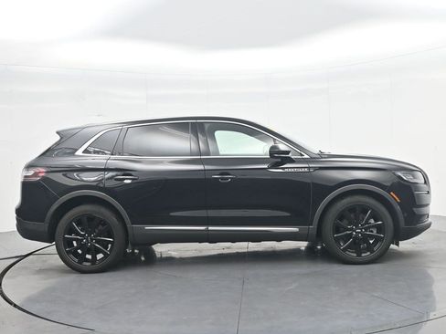 Used 2023 Lincoln Nautilus Reserve w/ Equipment Group 201A AWD/4WD image 4