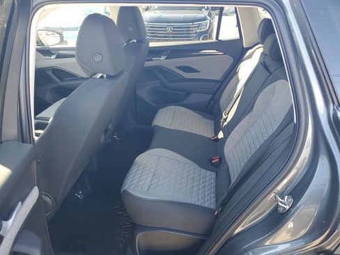 New 2026 Volkswagen Tiguan S image 9