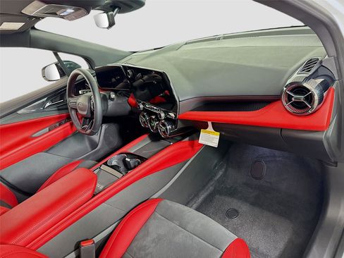 Used 2024 Chevrolet Blazer EV RS image 22