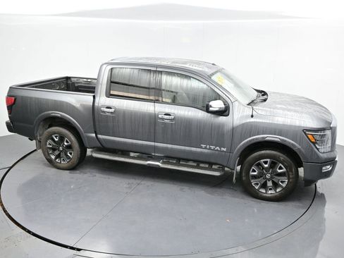Used 2021 Nissan Titan Platinum Reserve w/ Moonroof Package image 45