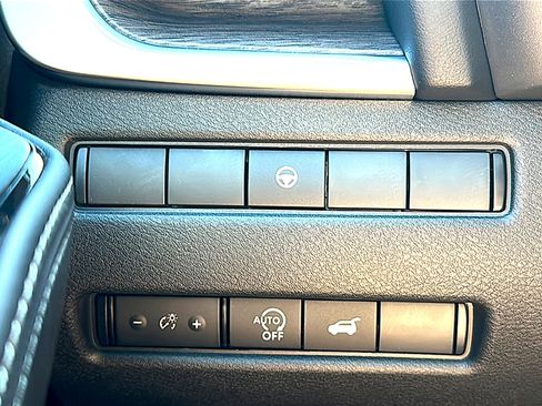 New 2026 Nissan Rogue Platinum AWD/4WD image 26