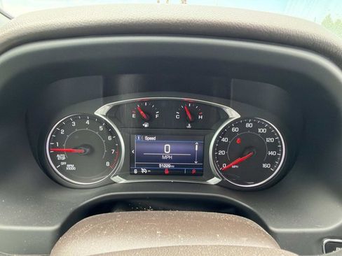 Used 2020 GMC Acadia SLE w/ Driver Convenience Package FWD image 28