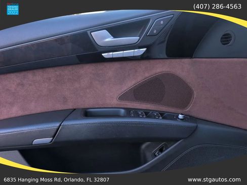 Used 2015 Audi A8 L 4.0T w/ Premium Package image 11