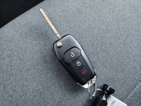 Used 2024 Ford F350 XLT image 28