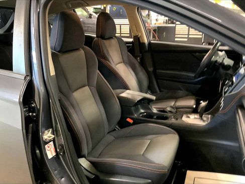 Used 2020 Subaru Crosstrek 2.0i Premium image 9